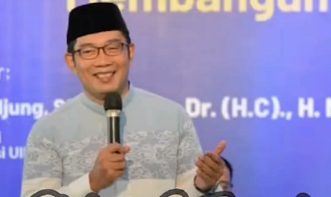 Kedubes Indonesia untuk Swiss mengungkapkan kepolisian dan tim SAR wilayah Bern sedang melakukan pencarian Putra Pertama Gubernur Jabar Ridwan Kamil Emmeril Khan Mumtadz.